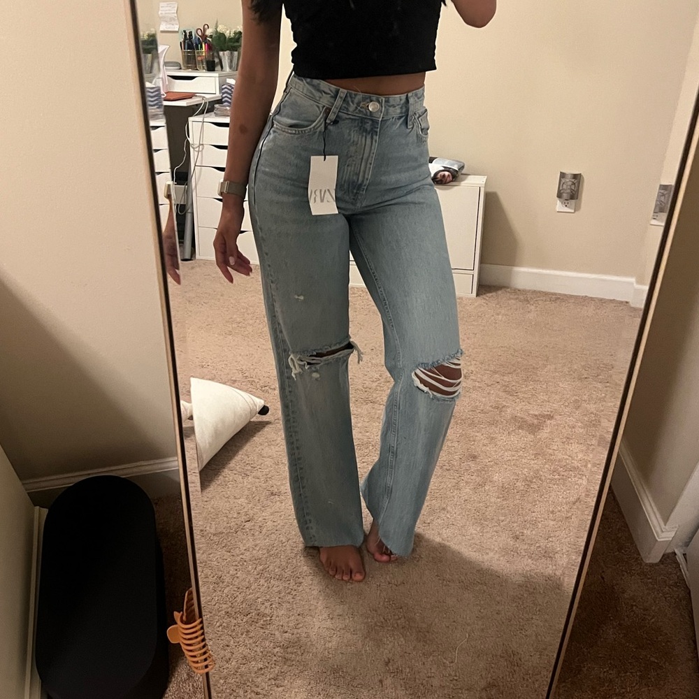 Zara Wide Leg jeans